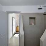 Apa Calma Villa