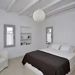 Apa Calma Villa *